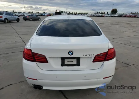 2012 BMW 528 I из США, поврежденный, VIN WBAXG5C5XCDW24512